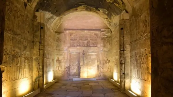tour image